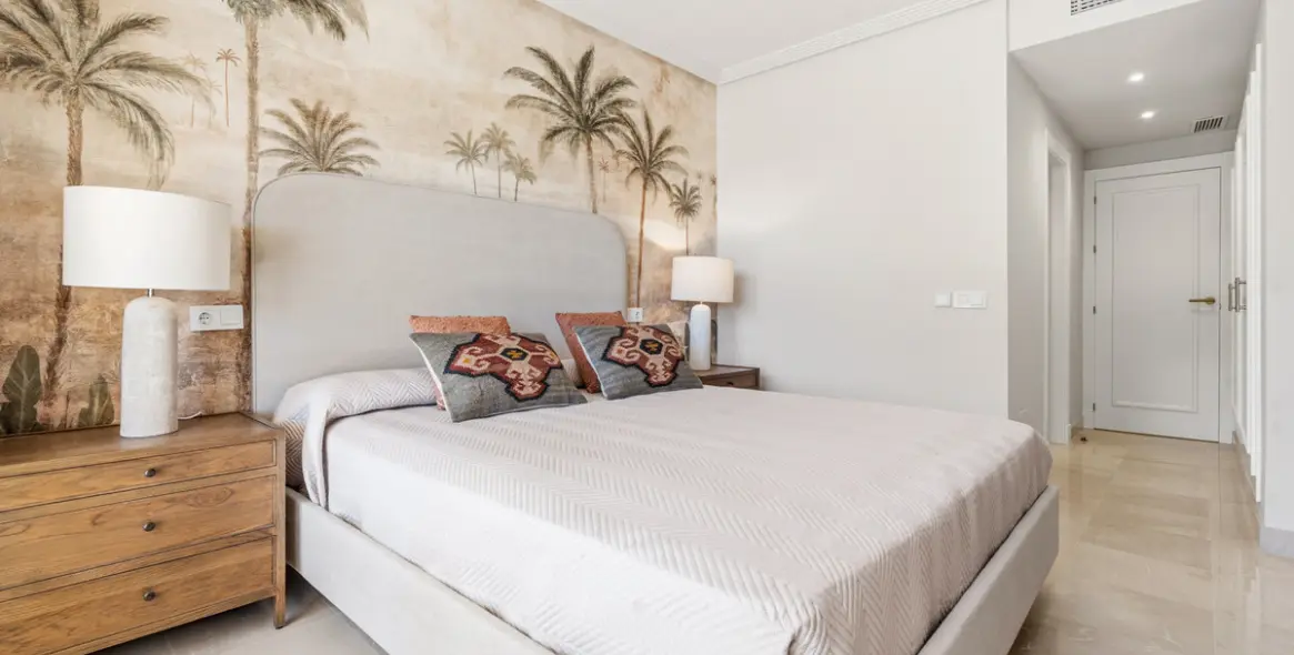 Продажа апартаментов на первом этаже в Los Arqueros 16