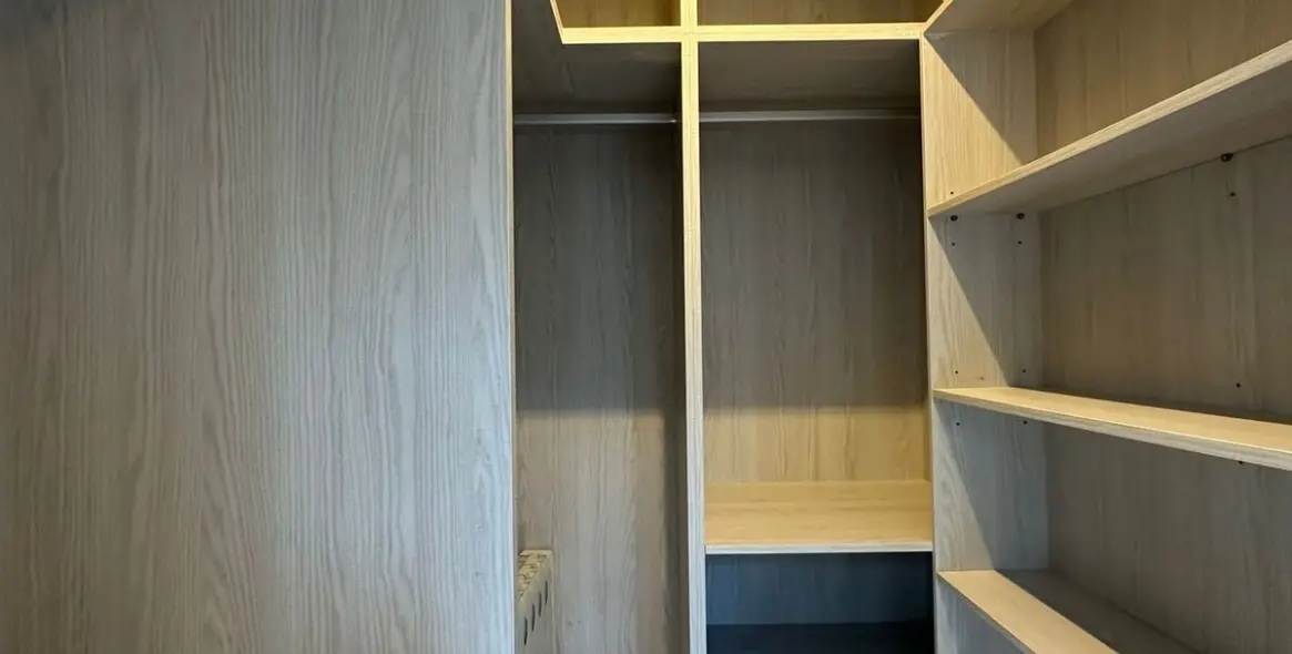 Sale of middle floor apartment in Pedregalejo 7