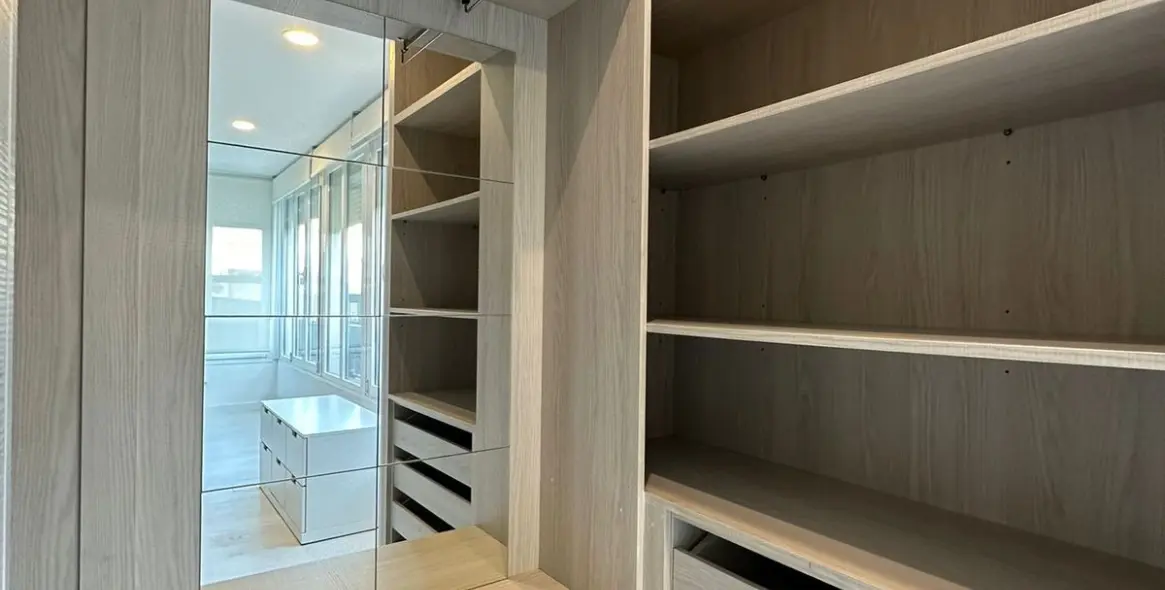 Sale of middle floor apartment in Pedregalejo 10