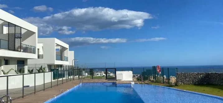 Продажа дома на две семьи в Riviera del Sol 4