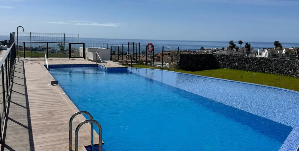 Продажа дома на две семьи в Riviera del Sol 6