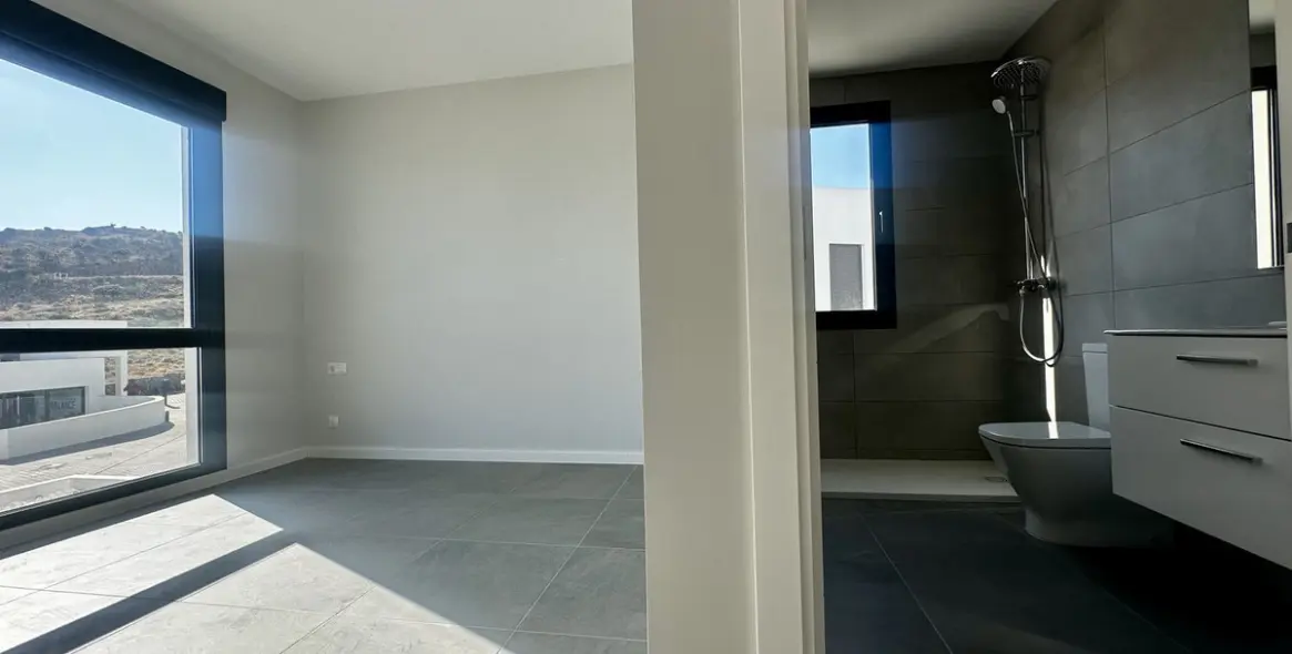 Продажа дома на две семьи в Riviera del Sol 11