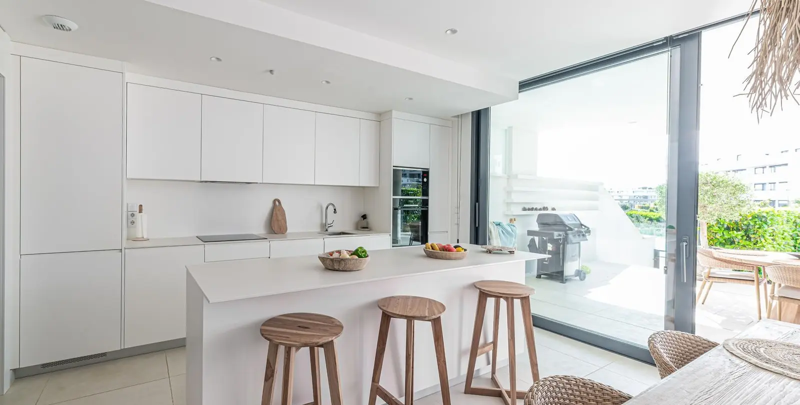 Venta de apartamento en planta baja en Higueron 7