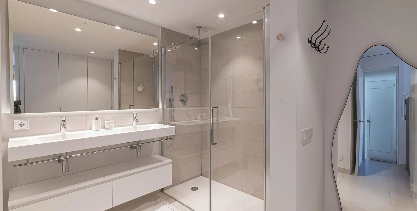Venta de apartamento en planta baja en Higueron 14