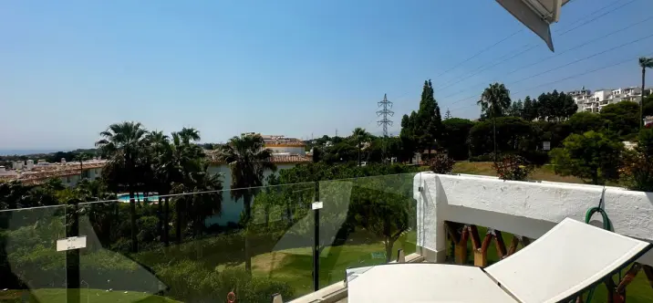 Sale of semi-detached house in Calahonda 0