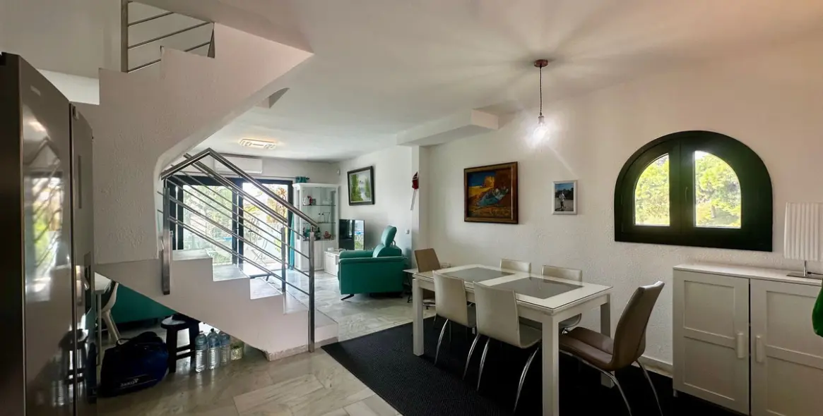Sale of semi-detached house in Calahonda 3