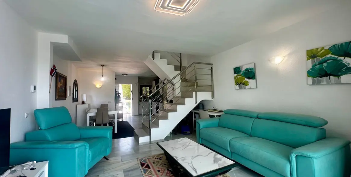 Sale of semi-detached house in Calahonda 5