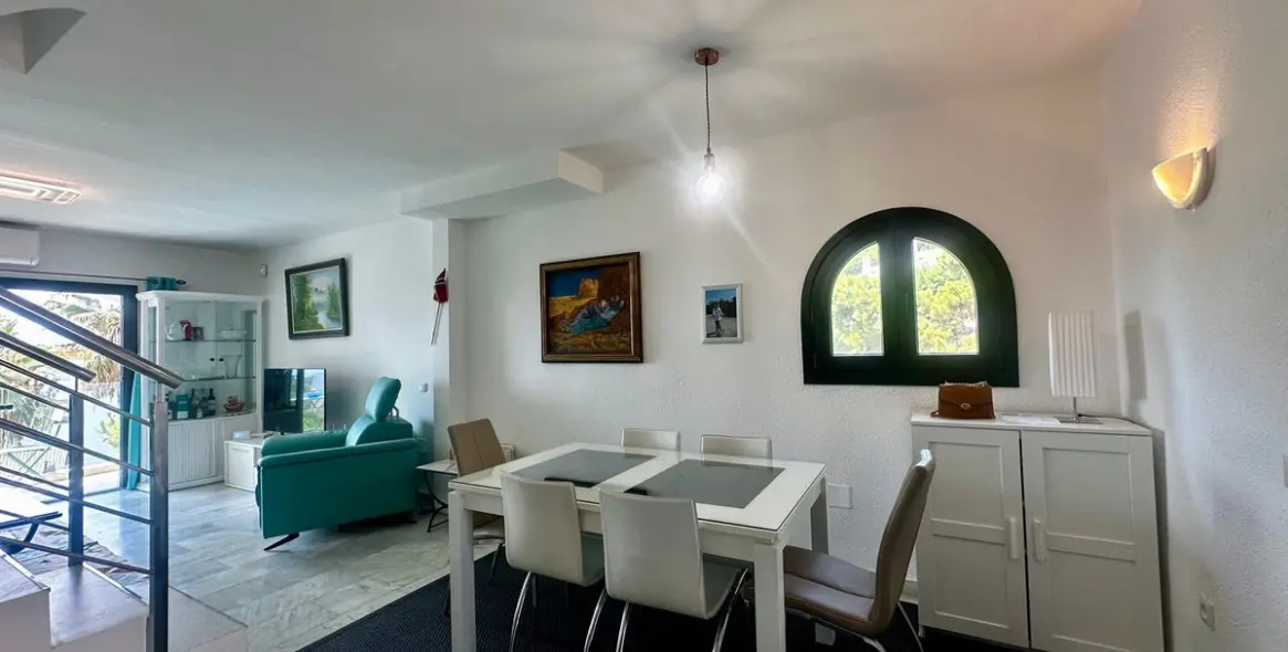 Sale of semi-detached house in Calahonda 6