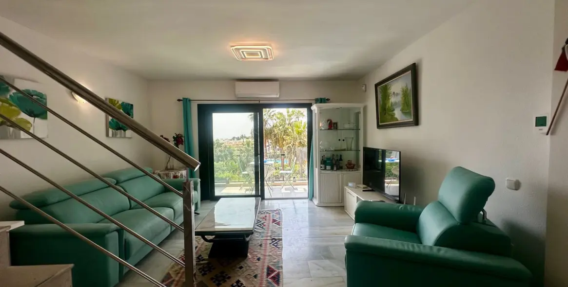 Sale of semi-detached house in Calahonda 7
