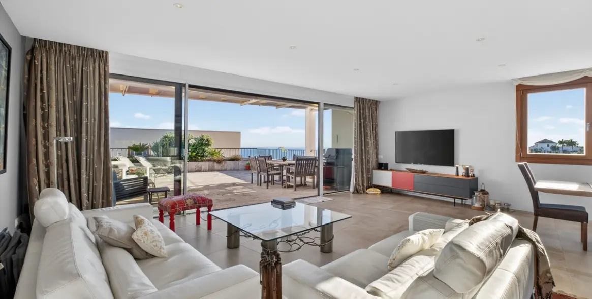 Продажа пентхауса в Altos de los Monteros 2