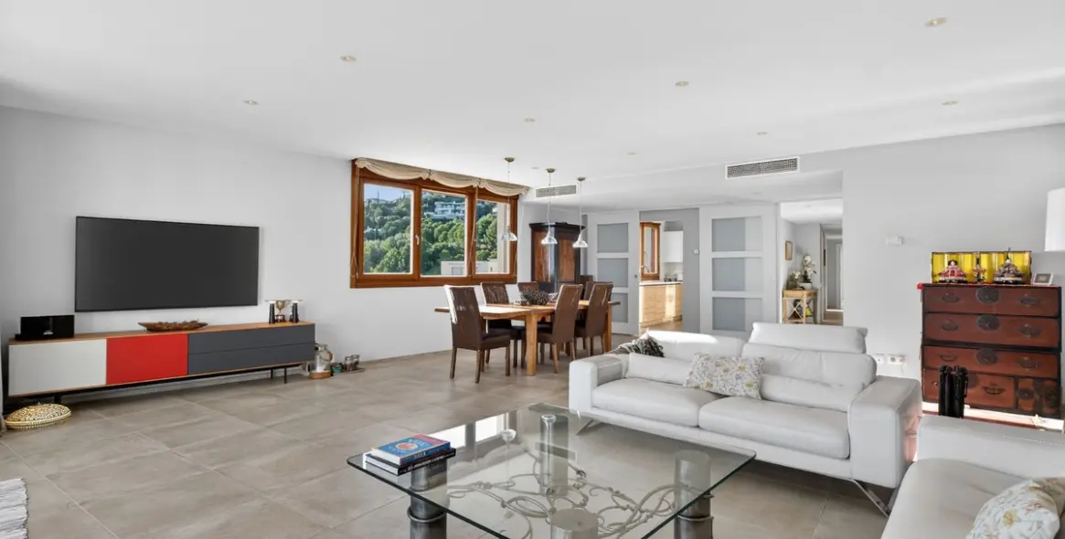 Продажа пентхауса в Altos de los Monteros 4