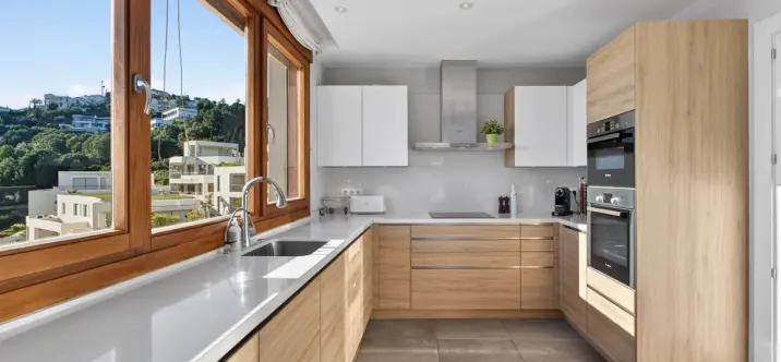 Продажа пентхауса в Altos de los Monteros 4