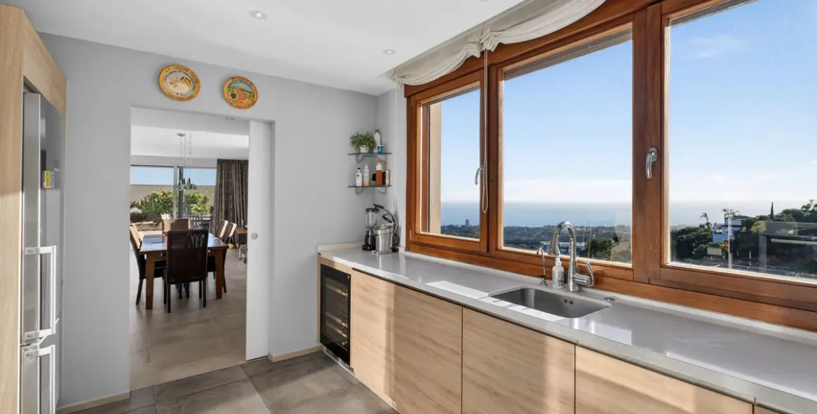 Продажа пентхауса в Altos de los Monteros 6