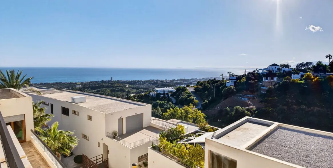 Продажа пентхауса в Altos de los Monteros 10