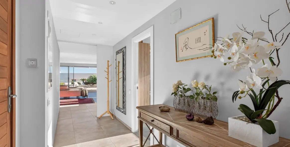 Продажа пентхауса в Altos de los Monteros 12