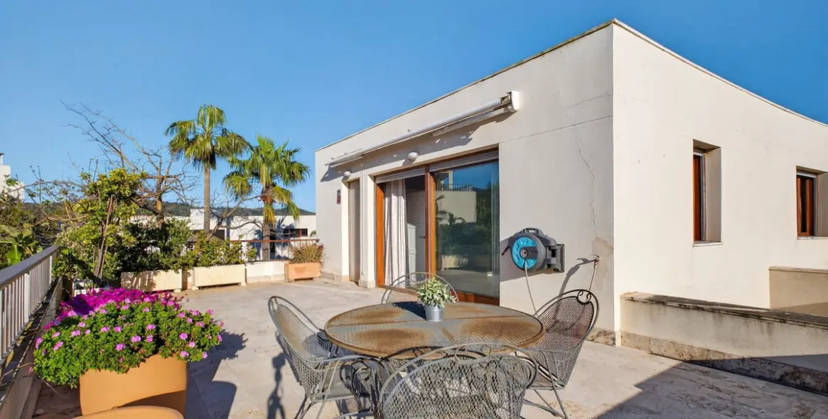 Продажа пентхауса в Altos de los Monteros 18