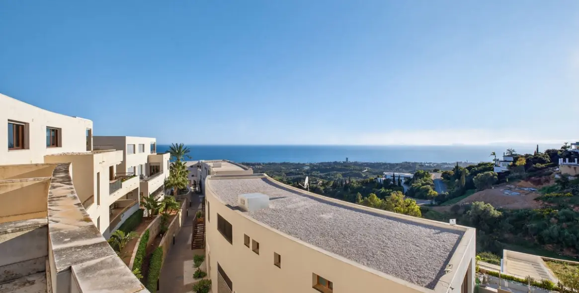 Продажа пентхауса в Altos de los Monteros 19