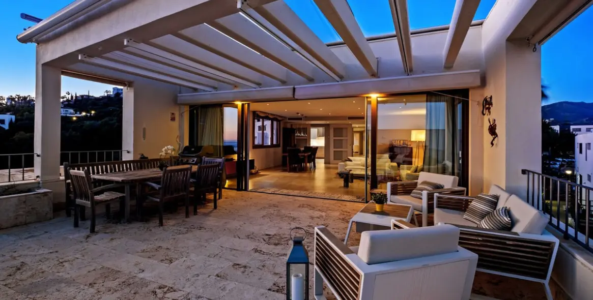 Продажа пентхауса в Altos de los Monteros 37