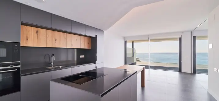 Venta de apartamento en planta media en Fuengirola 1