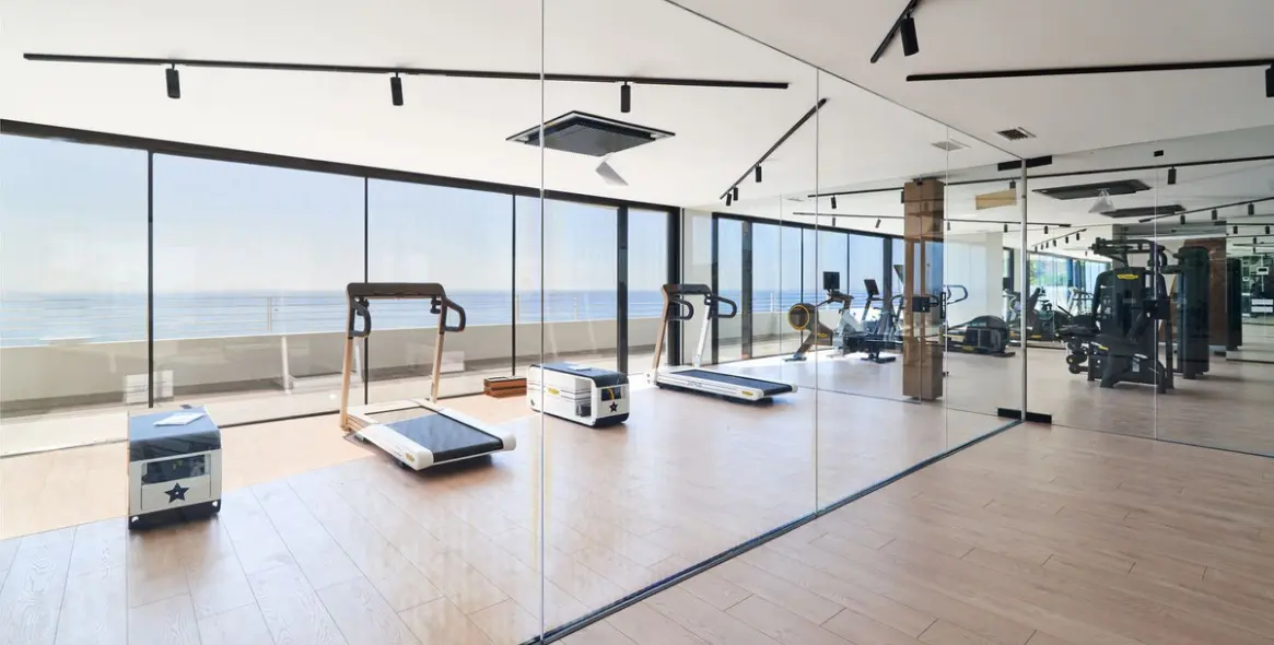 Sale of middle floor apartment in Fuengirola 34