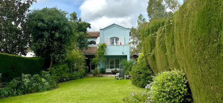 Venta de villa independiente en Guadalmina Alta 0