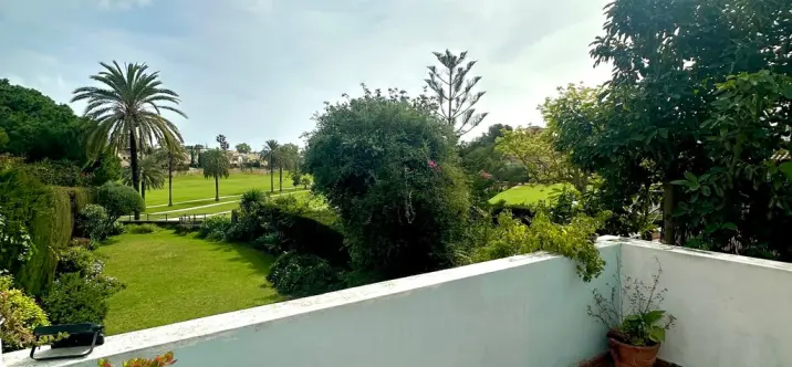 Venta de villa independiente en Guadalmina Alta 4