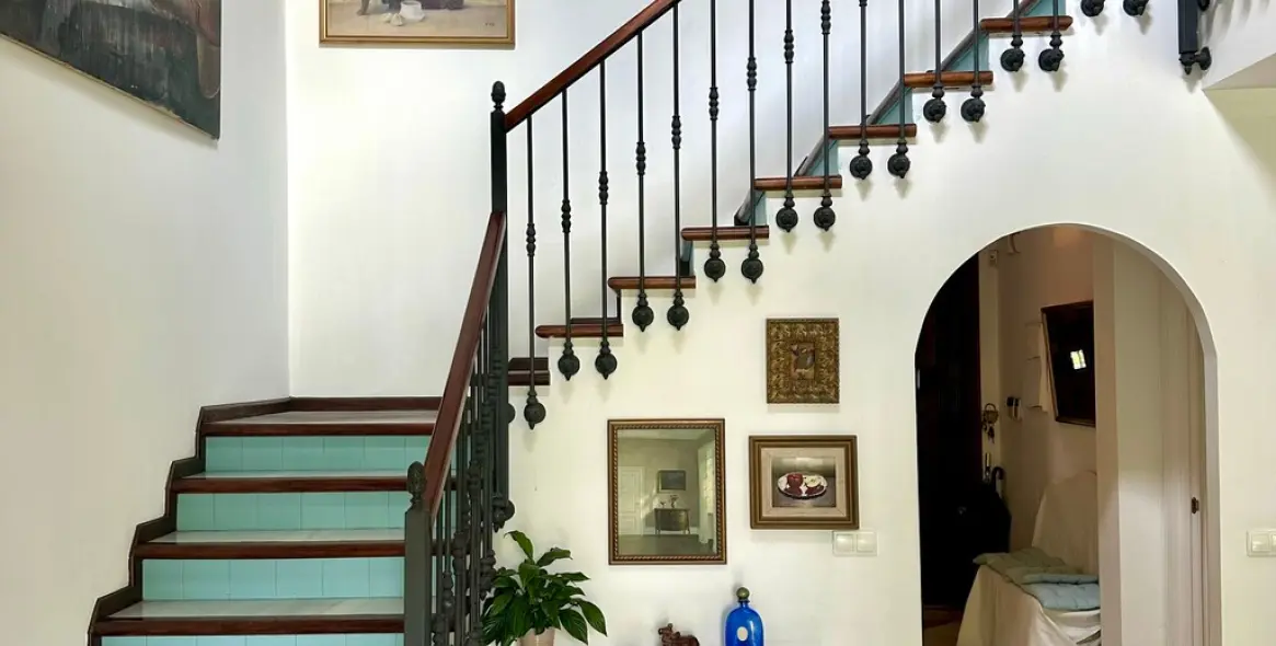 Продажа  отдельно стоящей виллы в Guadalmina Alta 15