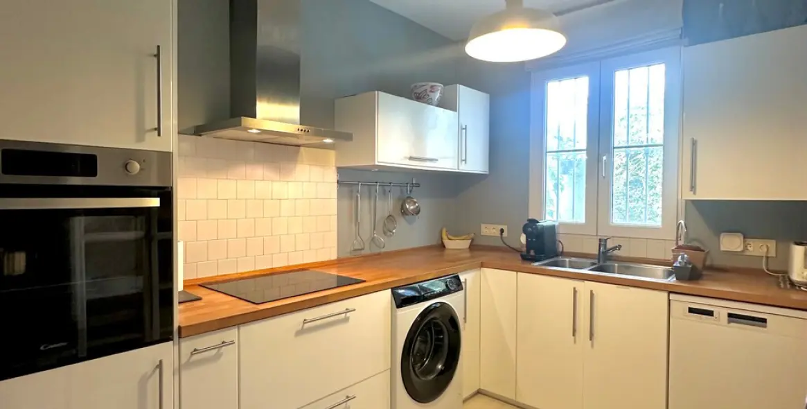 Продажа  отдельно стоящей виллы в Guadalmina Alta 22