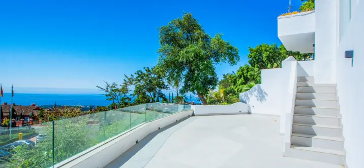 Venta de apartamento en planta media en La Mairena 0