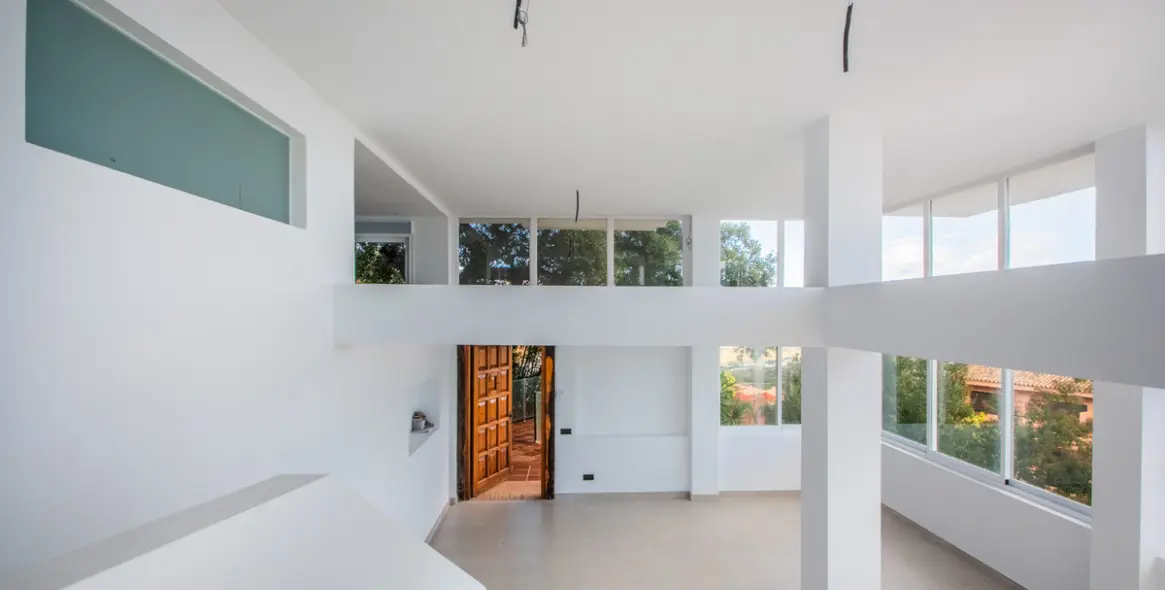 Venta de apartamento en planta media en La Mairena 5