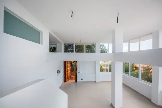 Image 5 thumb