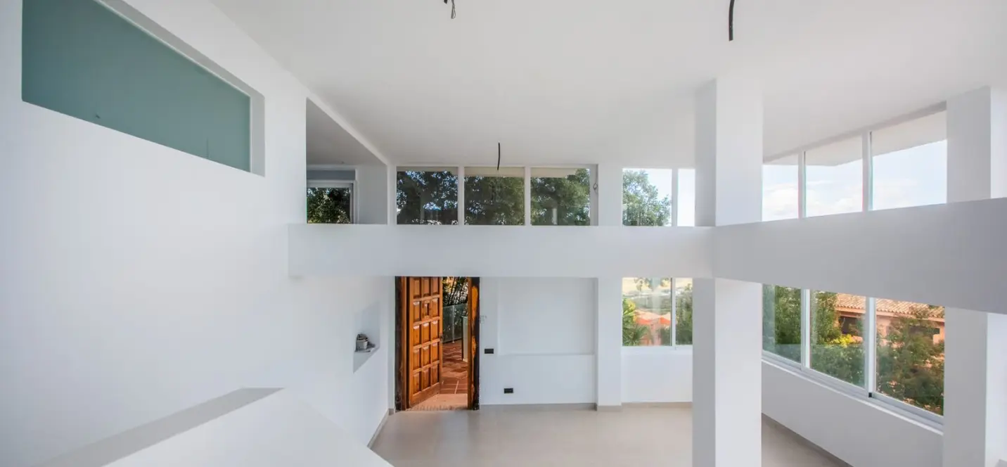 Long-term rent of middle floor apartment in La Mairena 4