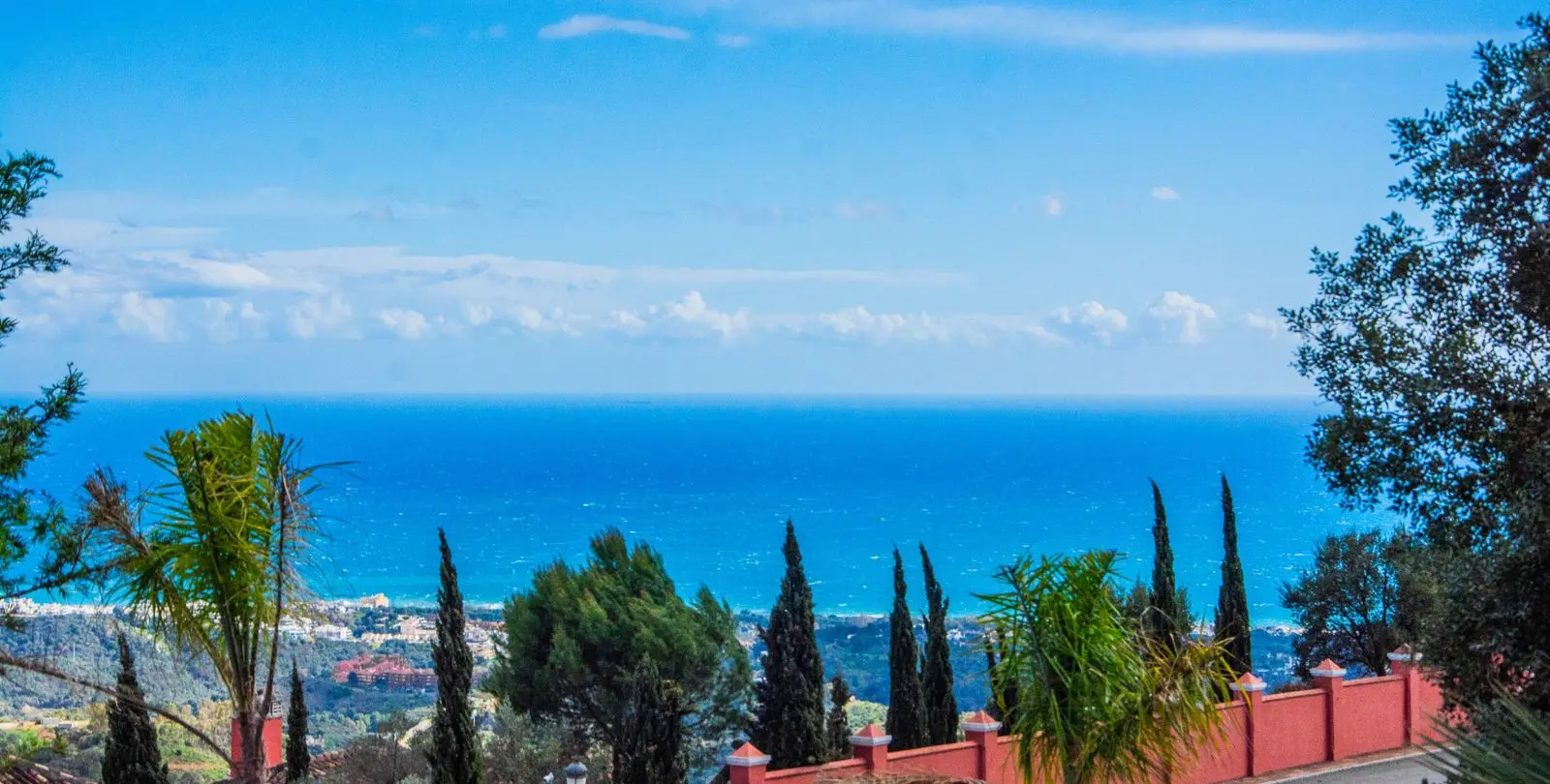 Long-term rent of middle floor apartment in La Mairena 30