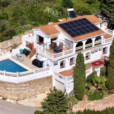 Venta de villa independiente en Fuengirola