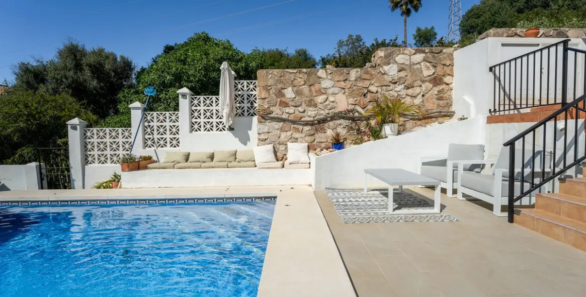 Sale of detached villa in Fuengirola 20