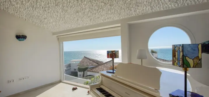 Venta de villa independiente en Estepona 0