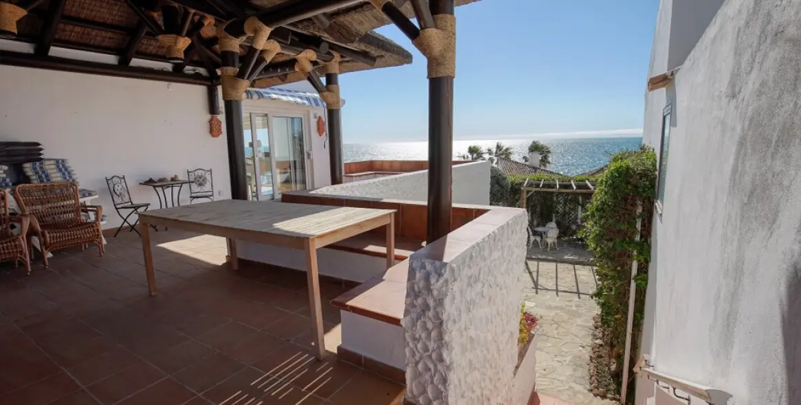 Venta de villa independiente en Estepona 11
