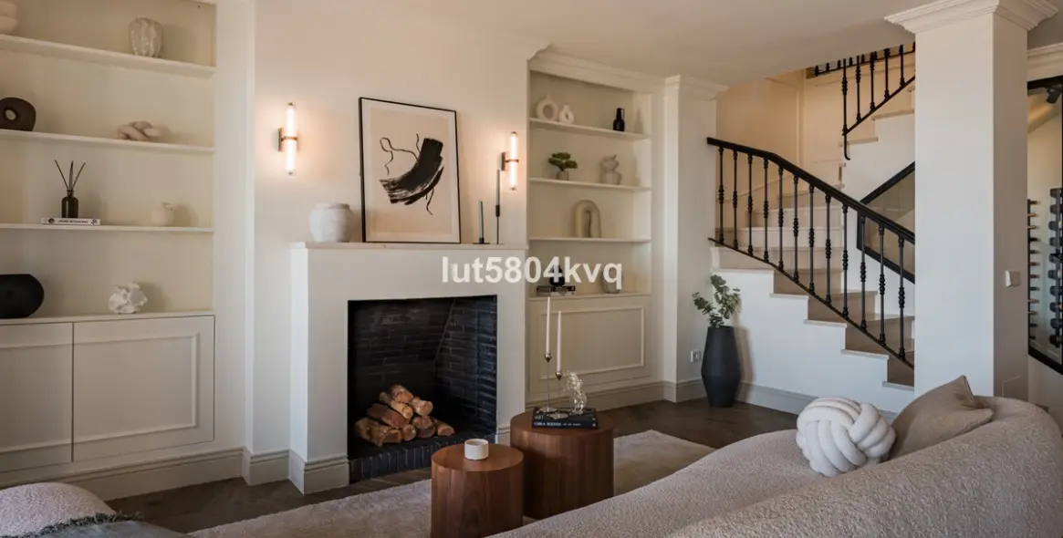 Продажа двухуровневых апартаментов в La Quinta 2