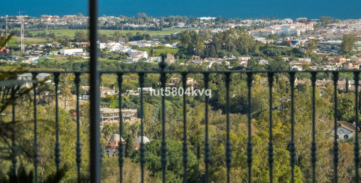 Продажа двухуровневых апартаментов в La Quinta 12