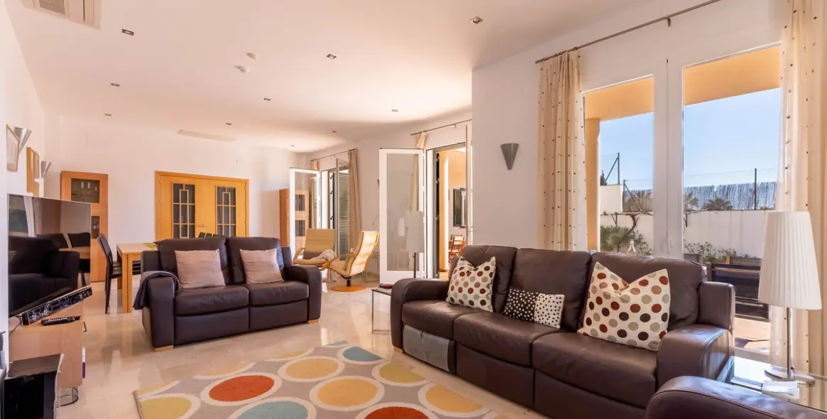 Продажа  отдельно стоящей виллы в Mijas Golf 20