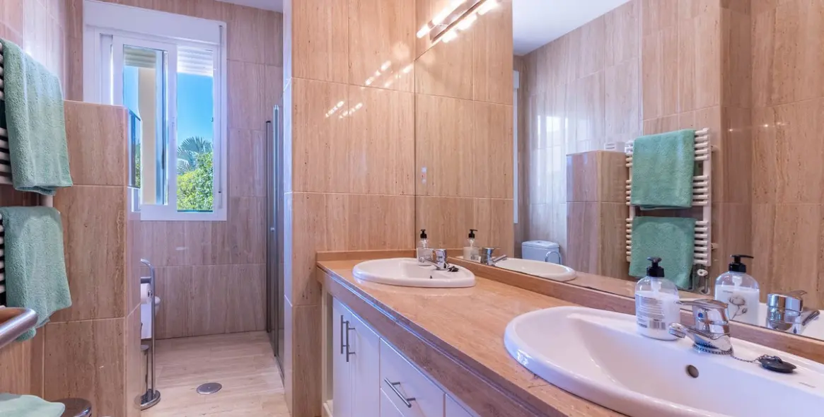 Venta de villa independiente en Mijas Golf 29