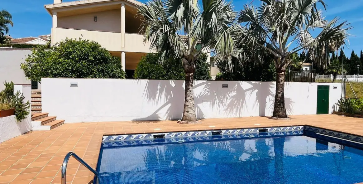 Venta de villa independiente en Mijas Golf 52