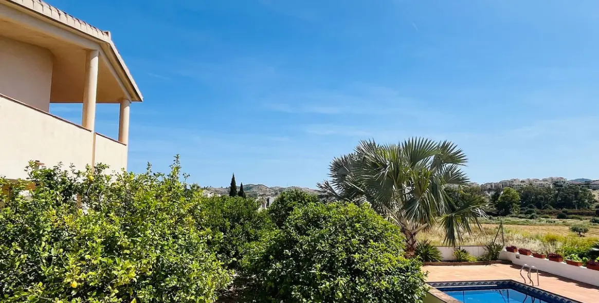 Venta de villa independiente en Mijas Golf 61