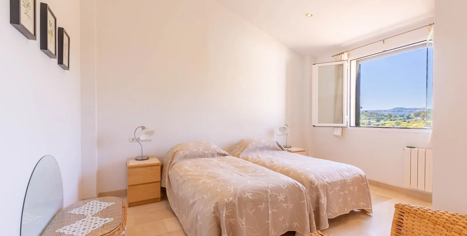 Sale of detached villa in Mijas Golf 10