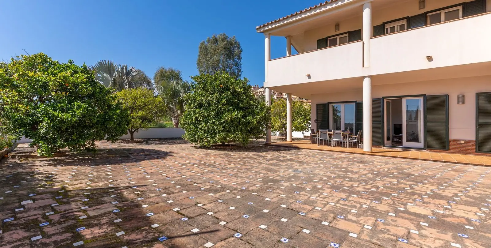 Sale of detached villa in Mijas Golf 37