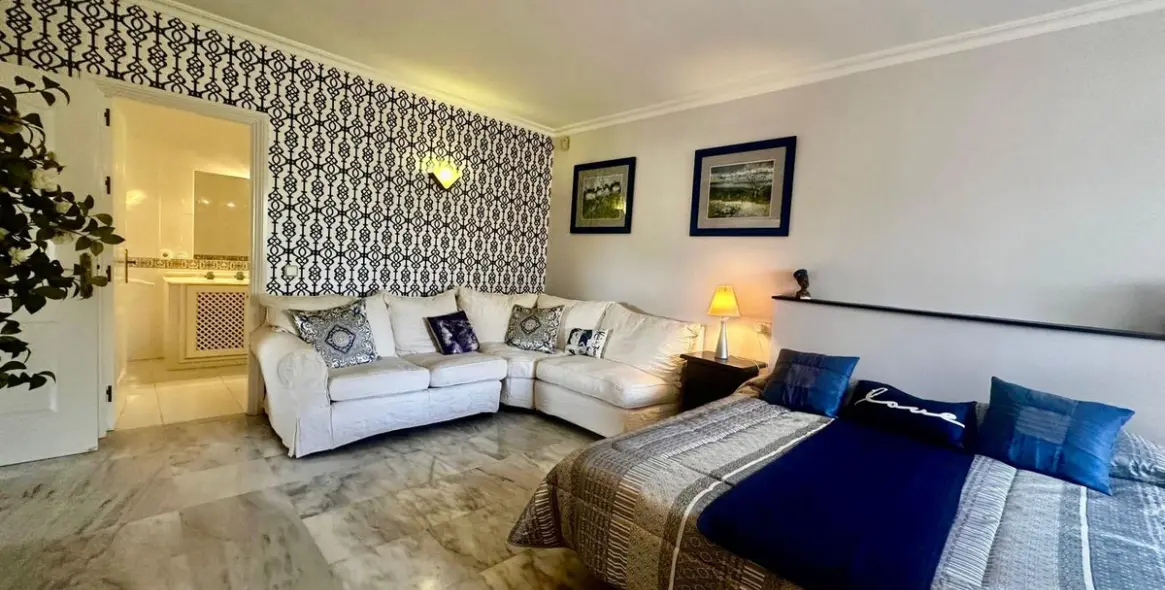 Venta de villa independiente en Calahonda 14