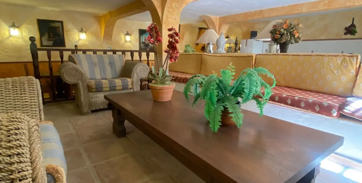 Venta de villa independiente en Calahonda 24