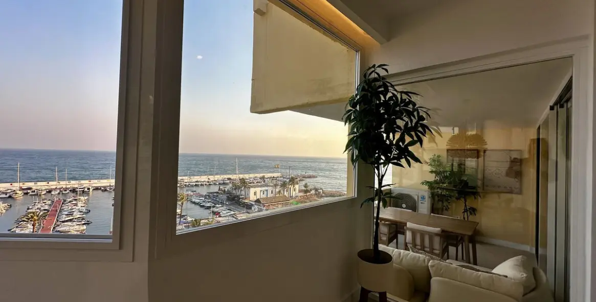 Venta de apartamento en planta media en Marbella 11