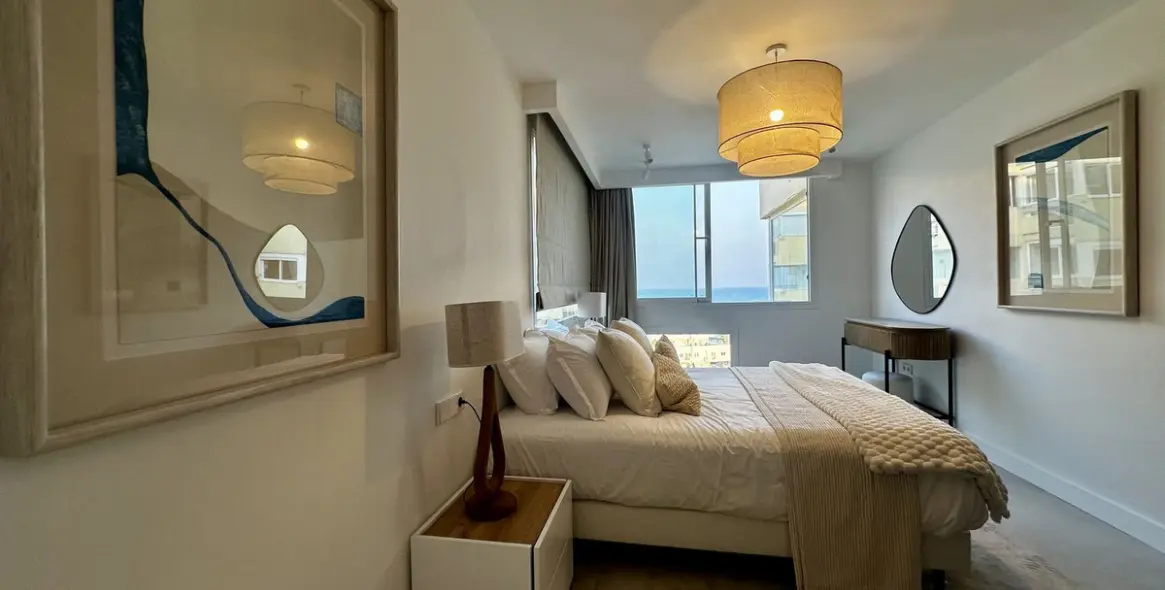 Venta de apartamento en planta media en Marbella 17