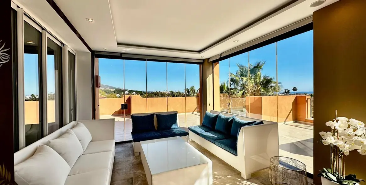 Venta de ático dúplex en Nueva Andalucía 20